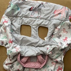 Like new shopping cart cover